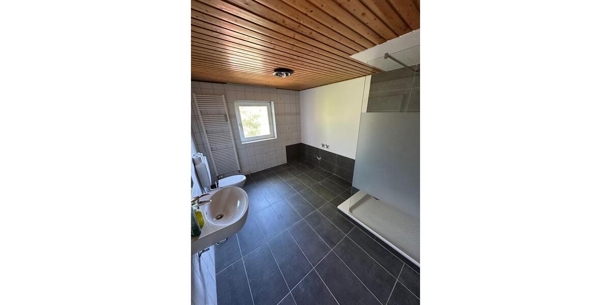 Dachgeschoßwohnung Fehmarn - 3 Zimmer, 89 m&sup2;, 975&euro; | Angebot:25926323