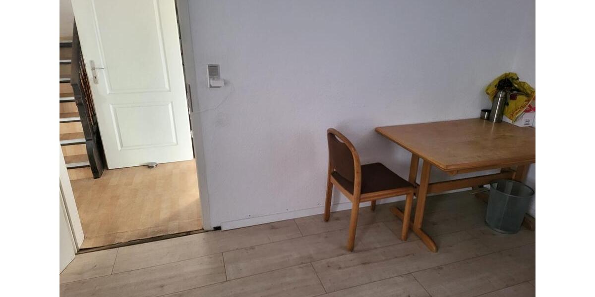 Monteur WohnungHaus Fahrer WohnungHaus 3 zimmer