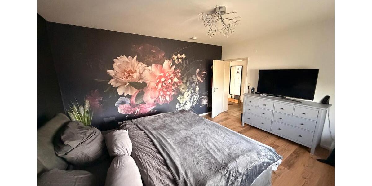 Etagenwohnung Neumarkt in der Oberpfalz Altenhof - 4 Zimmer, 107 m&sup2;, 1.350&euro; | Angebot:26384489