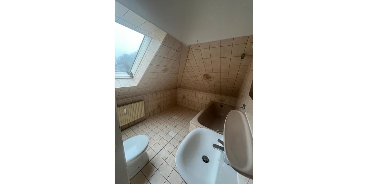 Dachgeschoßwohnung Kiel Blücherplatz - 1 Zimmer, 40 m&sup2;, 650&euro; | Angebot:25811752