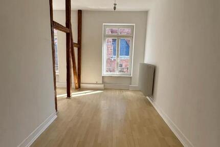 Altbauperle am Rheinufer-großzügige 125 qm 3 Zimmer Wohnung 3 zimmer