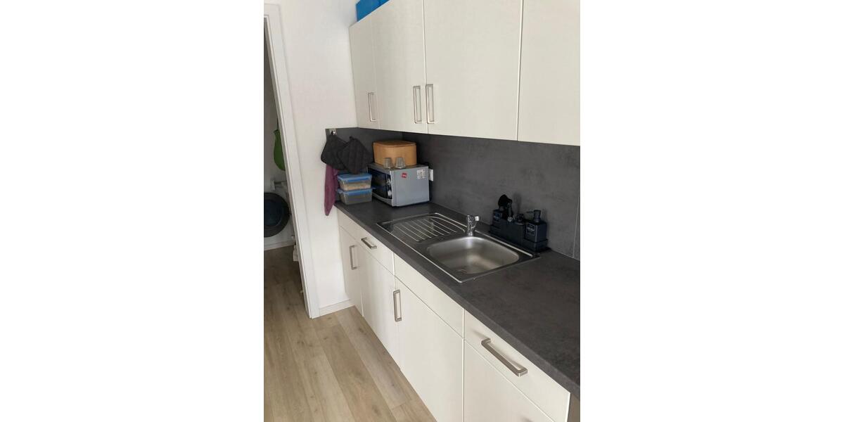 Etagenwohnung Wolfsburg - 2 Zimmer, 83 m&sup2;, 899&euro; | Angebot:26086545