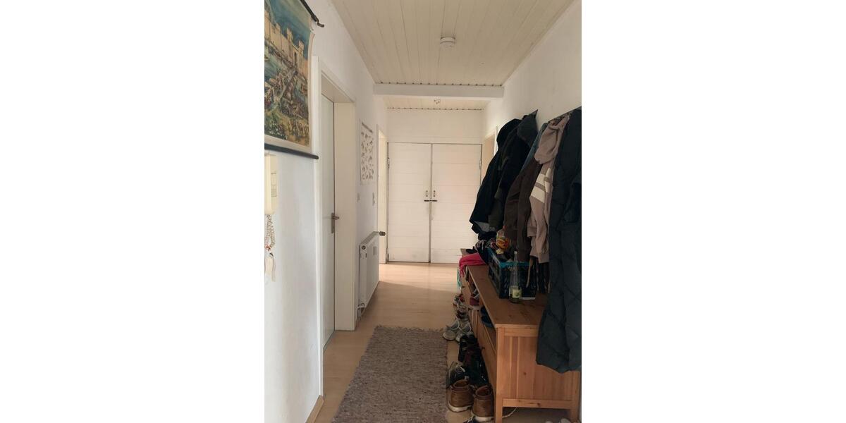 Wohnen auf Zeit Karlsruhe - 3 Zimmer, 88 m&sup2;, 380&euro; | Angebot:26123158