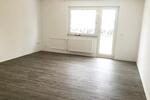 Großzügige 1-Zimmer-Wohnung mit Tagslichtbad und Balkon zimmer