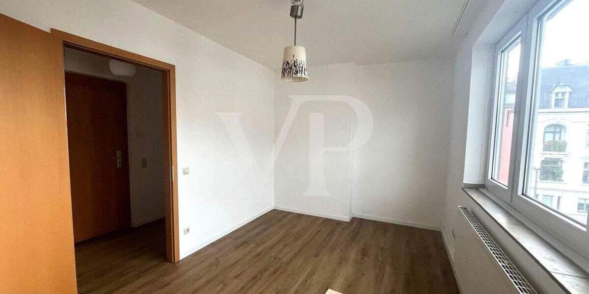 Etagenwohnung Aachen Aachen-Mitte - 4 Zimmer, 90 m&sup2;, 1.070&euro; | Angebot:25166479