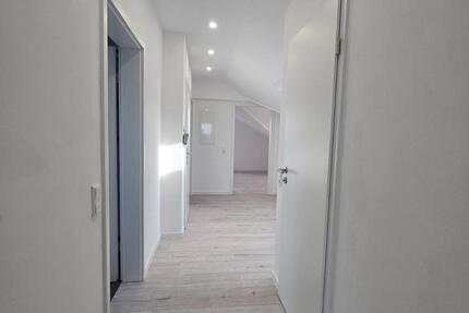 3-Zimmer-Wohnung 97 m² m Fußbodenheizung Erstbezug nach Sanierung 3 zimmer