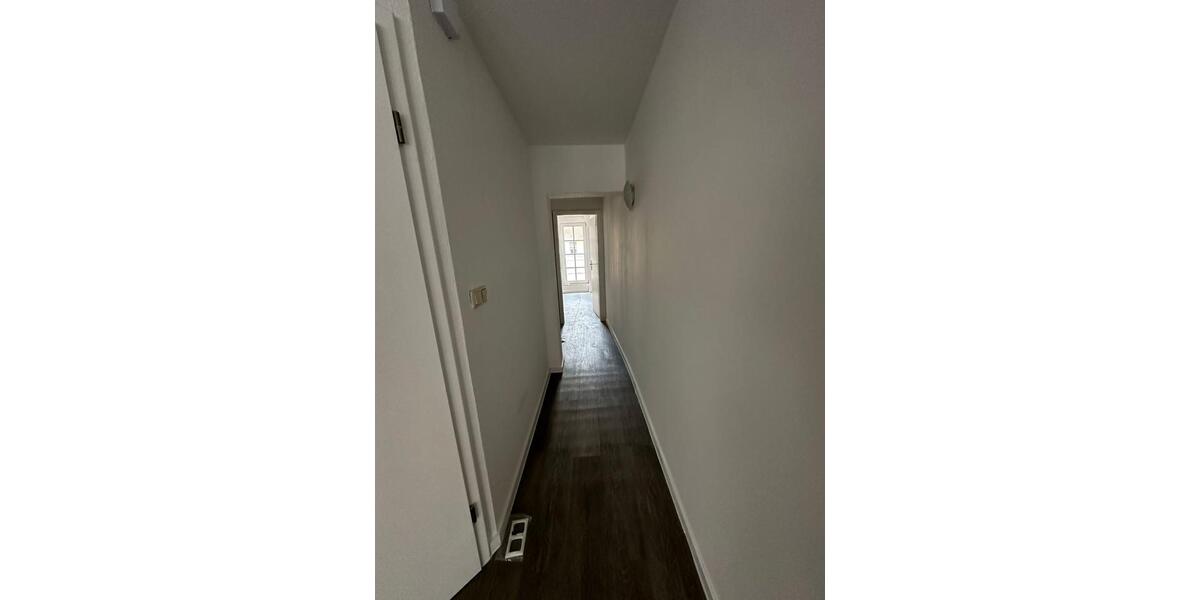 Etagenwohnung Teterow - 4 Zimmer, 101 m&sup2;, 911&euro; | Angebot:26248161