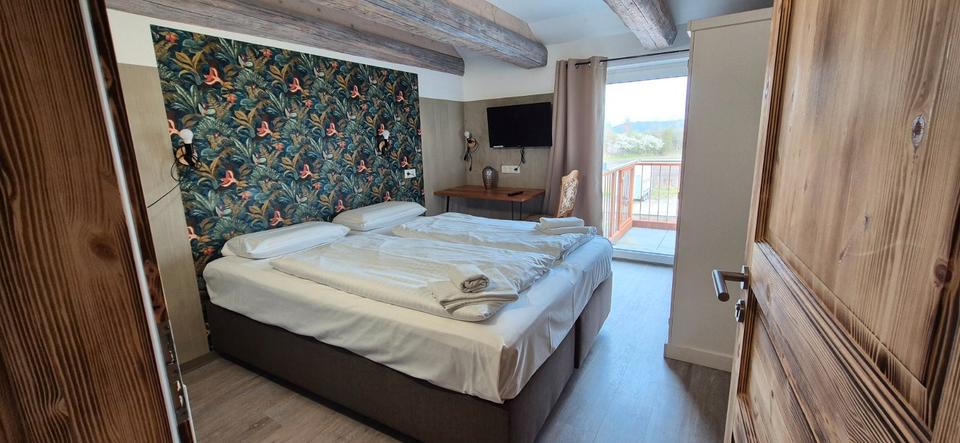 Wohnen auf Zeit Bielefeld Heepen - 11 Zimmer, 15 m&sup2;, 20&euro; | Angebot:26019216