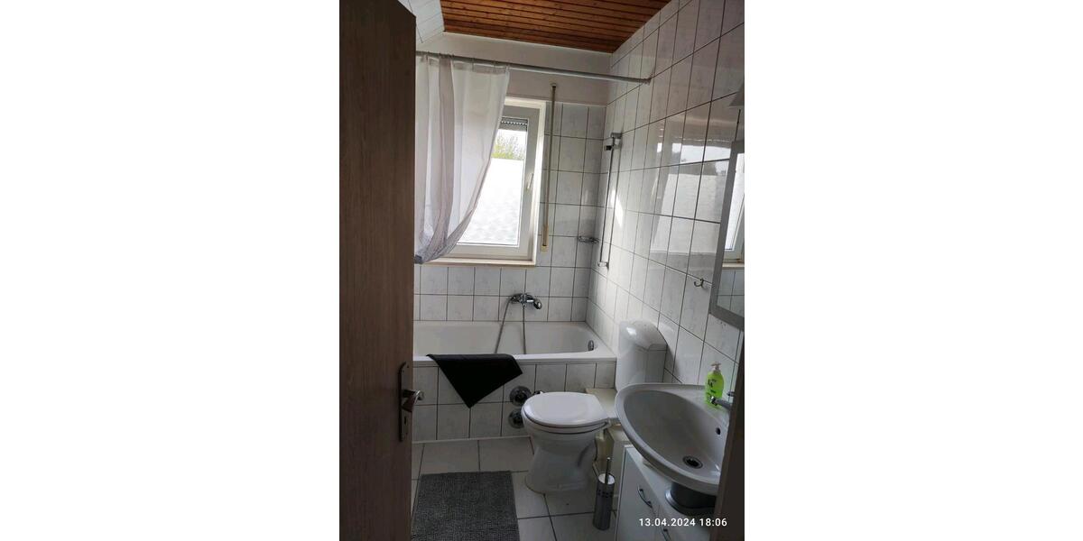 Wohnen auf Zeit Vlotho - 4 Zimmer, 110 m&sup2;, 17&euro; | Angebot:26696286