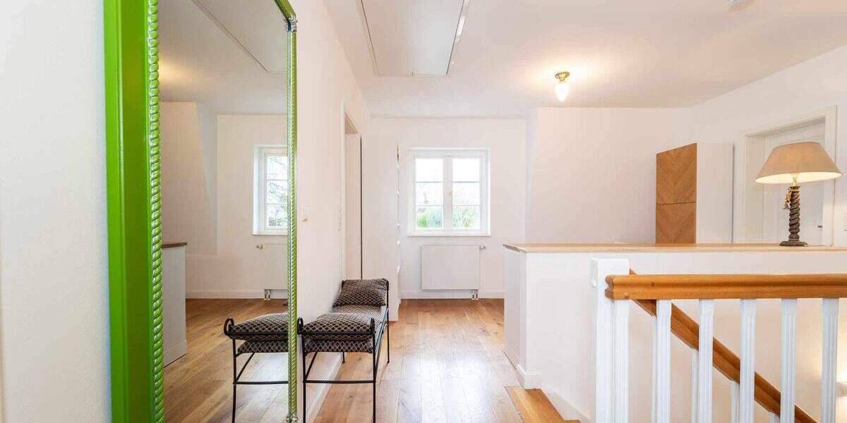 Einfamilienhaus Timmendorfer Strand - 6 Zimmer, 220 m&sup2;, 3.600&euro; | Angebot:24810300