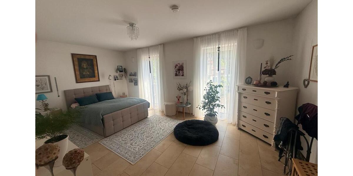 Erdgeschoßwohnung Dingolfing - 3 Zimmer, 119 m&sup2;, 1.250&euro; | Angebot:26464614
