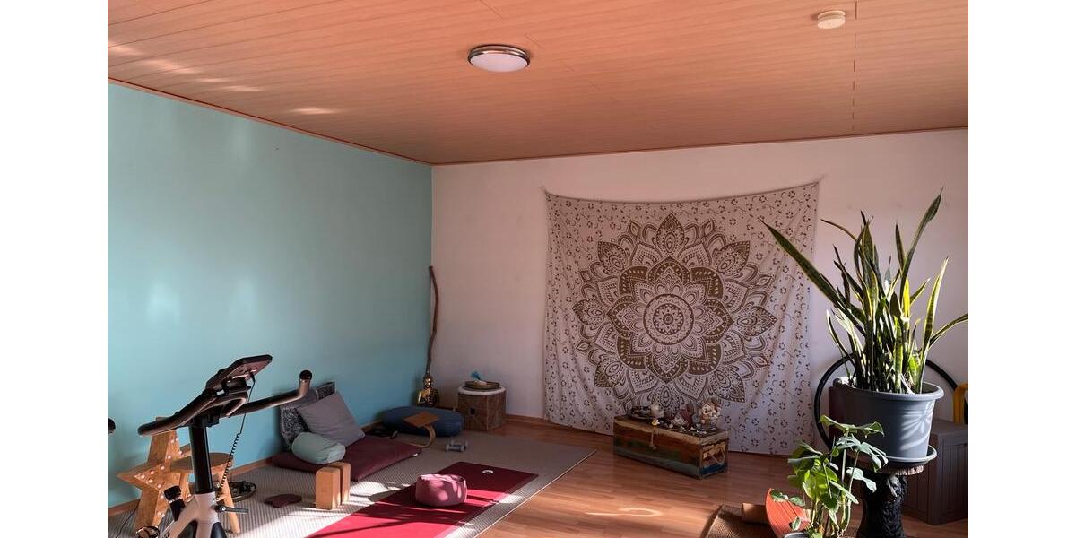 Etagenwohnung Wickede (Ruhr) - 4 Zimmer, 107 m&sup2;, 890&euro; | Angebot:25046378