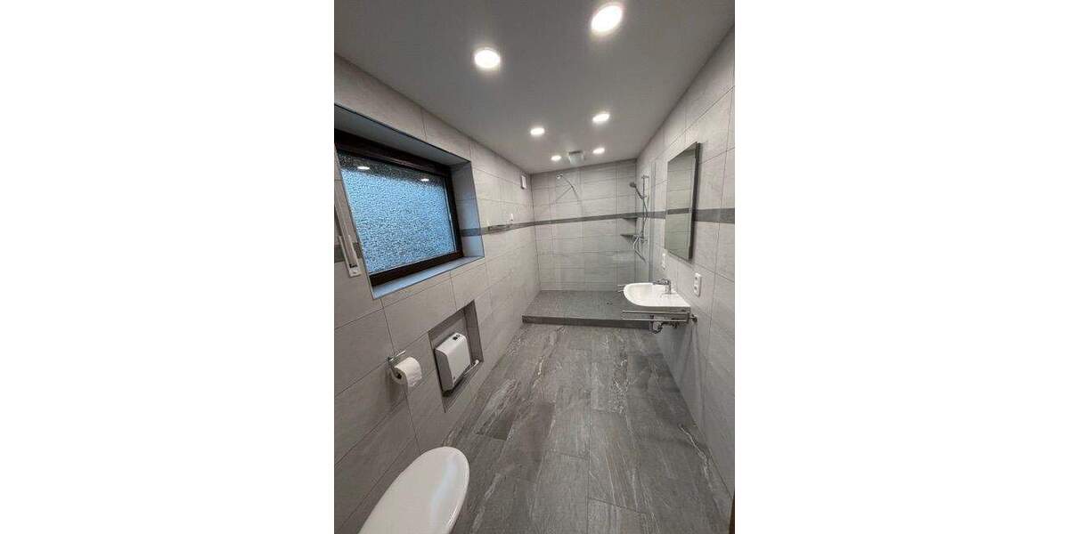 Etagenwohnung Saarburg Niederleuken - 2 Zimmer, 75 m&sup2;, 750&euro; | Angebot:25675906