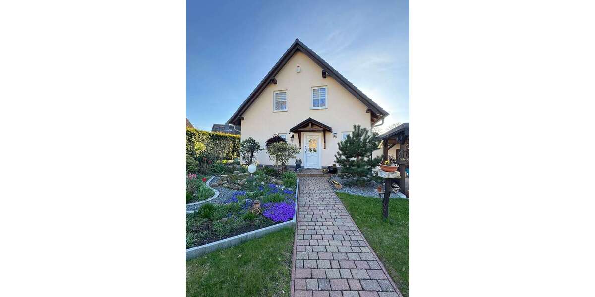 Einfamilienhaus Stäbelow - 4 Zimmer, 112 m&sup2;, 1.904&euro; | Angebot:26589491