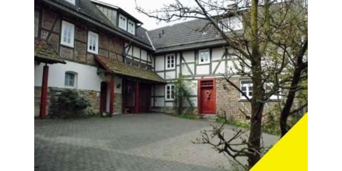 Dachgeschoßwohnung Bad Wildungen - 1 Zimmer, 17 m&sup2;, 220&euro; | Angebot:24878849