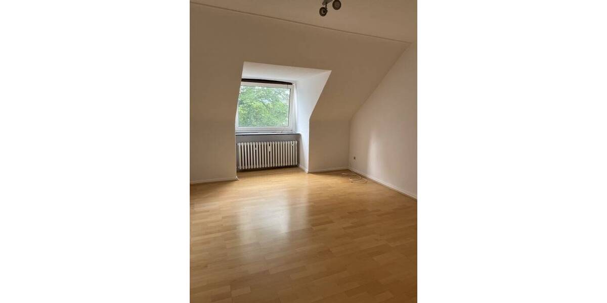 Zentrale 3 Zimmer- Wohnung zu vermieten! 3 zimmer