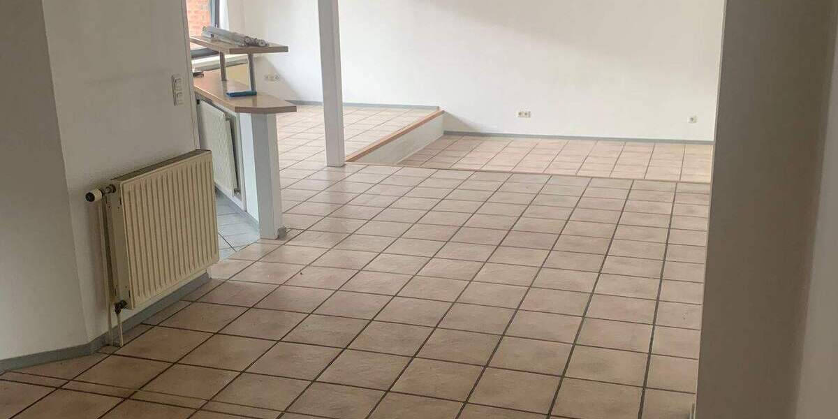 Vierfamilienhaus 1OG Wohnung 3 zimmer