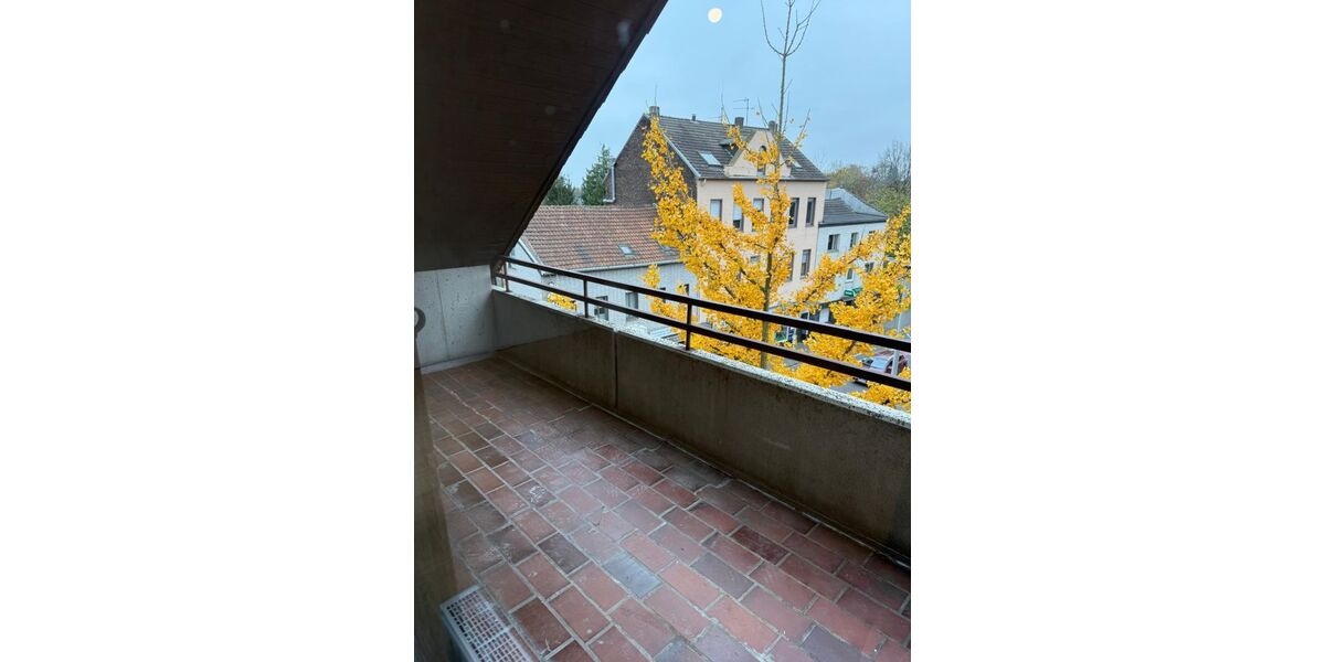 MG- Rheydt - zentrale helle und gemütliche 2-Zimmer Wohnung (60qm) - Dachgeschoßwohnung Mönchengladbach Rheydt | Angebot:27289648