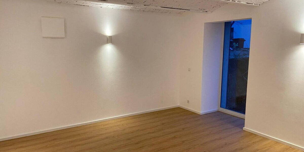 Etagenwohnung Darmstadt Bessungen - 2 Zimmer, 65 m&sup2;, 1.250&euro; | Angebot:26730928