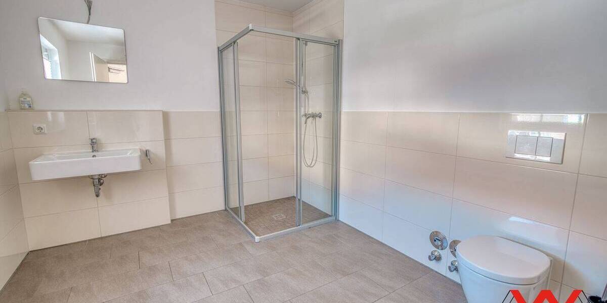 Etagenwohnung Kirchseeon - 3 Zimmer, 97 m&sup2;, 1.320&euro; | Angebot:26117164