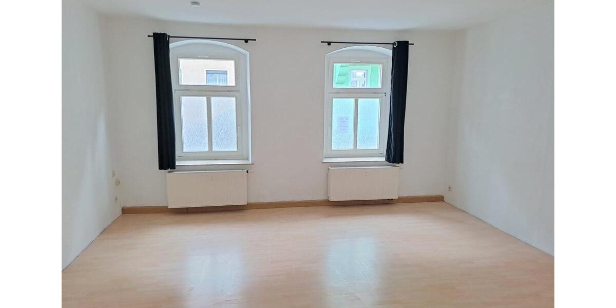 Erdgeschoßwohnung Roßwein - 3 Zimmer, 75 m&sup2;, 335&euro; | Angebot:25902808