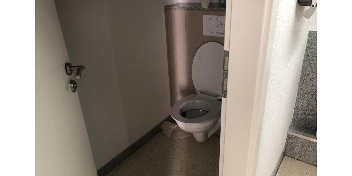 Gewerbeobjekt Eppingen - 1.200&euro; | Angebot:21836079