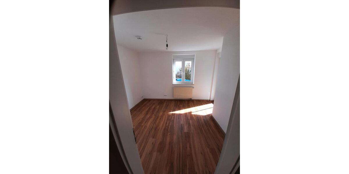 Erdgeschoßwohnung Dinkelsbühl - 3 Zimmer, 73 m&sup2;, 830&euro; | Angebot:24302533