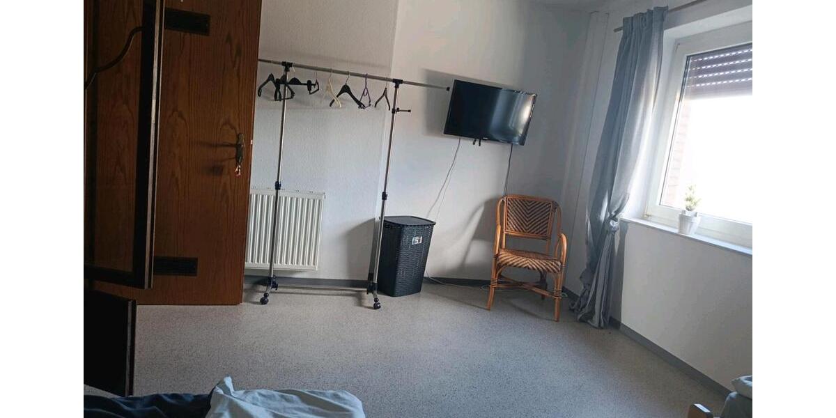 Dachgeschoßwohnung Lathen - 4 Zimmer, 100 m&sup2;, 30&euro; | Angebot:26182610