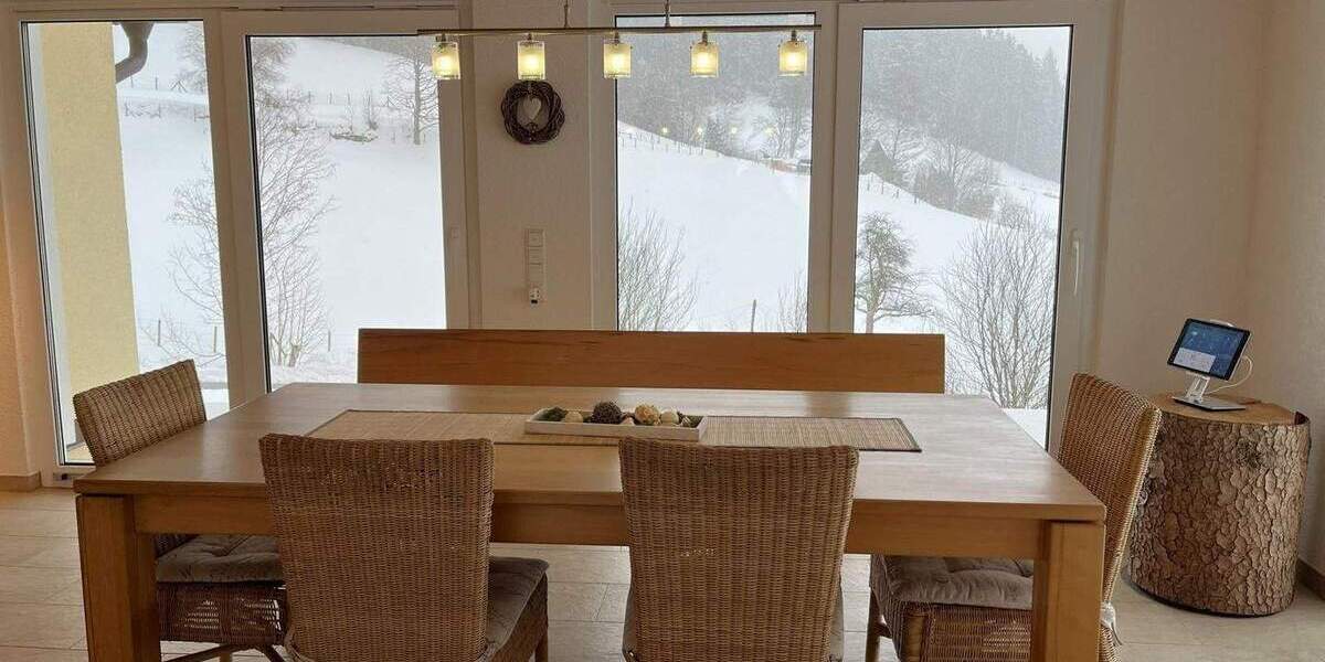 Einfamilienhaus Baiersbronn Obertal - 4 Zimmer, 145 m&sup2;, 1.300&euro; | Angebot:24713360