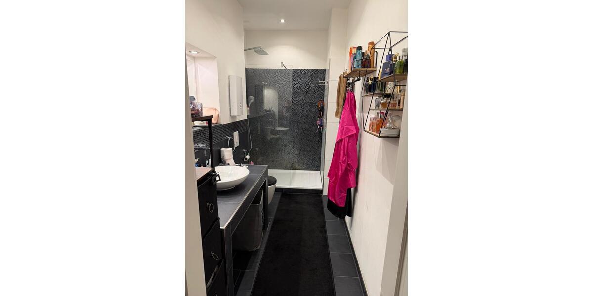 Maisonettenwohnung Neuss Furth-Mitte - 2 Zimmer, 45 m&sup2;, 1.000&euro; | Angebot:24842474