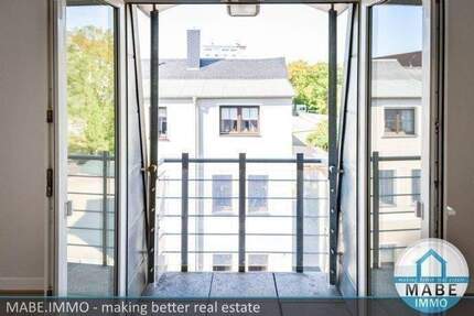 Einziehen und wohlfühlen - 2-Raum-Wohnung mit Balkon und Tiefgaragenstellplatz!