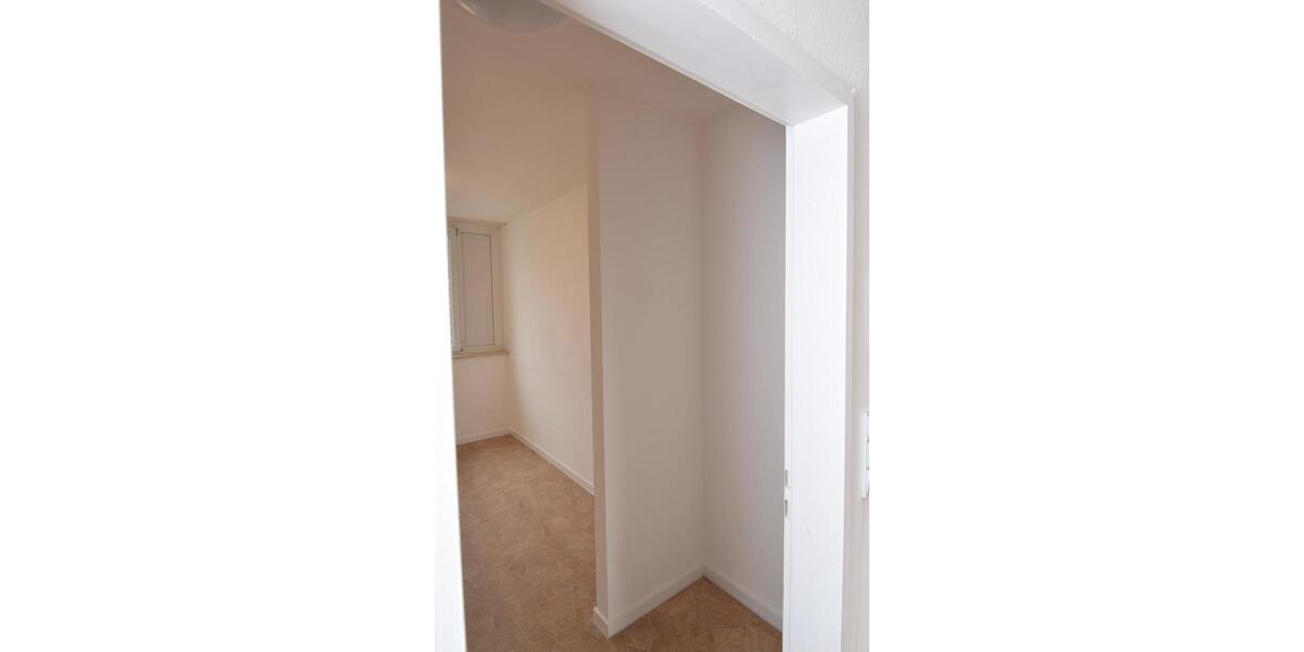 Etagenwohnung Unterhaching - 3 Zimmer, 70 m&sup2;, 1.750&euro; | Angebot:26226424