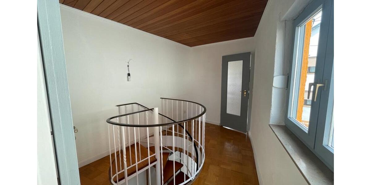 Etagenwohnung Bad Kreuznach Bad Münster am Stein-Ebernburg - 1 Zimmer, 79 m&sup2;, 797&euro; | Angebot:26006255