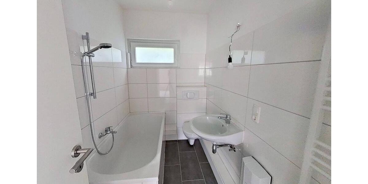 Etagenwohnung Nordenham - 6 Zimmer, 108 m&sup2;, 789&euro; | Angebot:26632520
