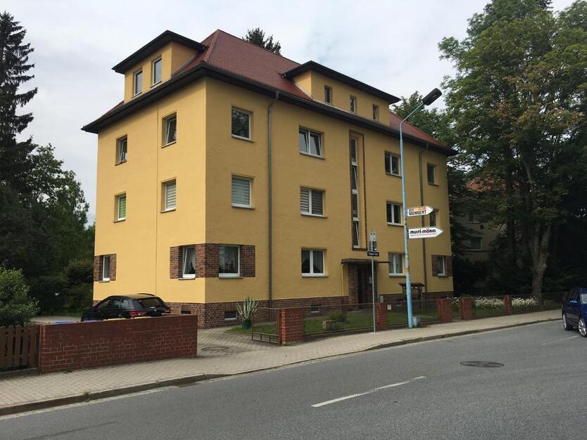 ZENTRAL GELEGENE 2-Zimmer-Wohnung