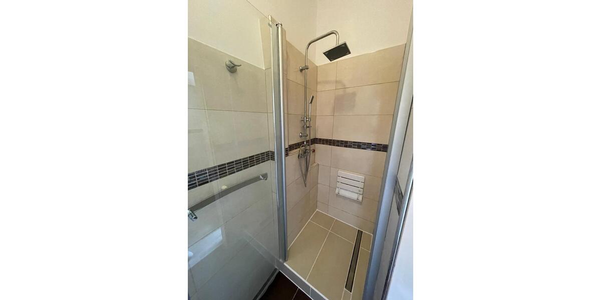 Wohnen auf Zeit Pforzheim Nordstadt - 19 Zimmer, 100 m&sup2;, 470&euro; | Angebot:26594589