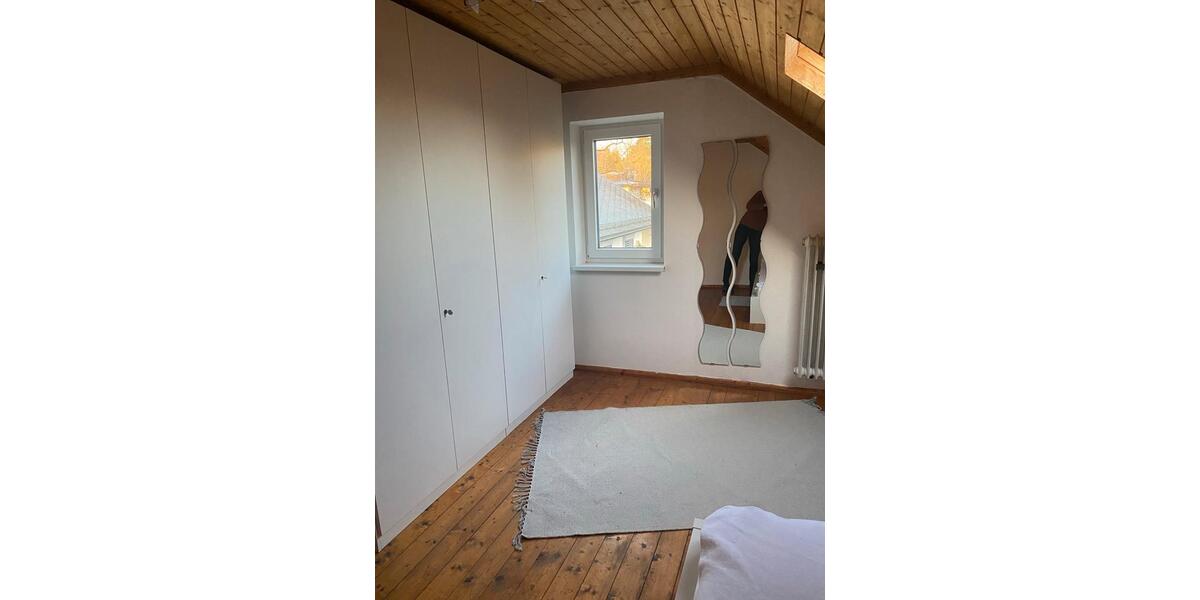 Dachgeschoßwohnung Bayreuth Meyernberg - 2 Zimmer, 41 m&sup2;, 600&euro; | Angebot:25844460