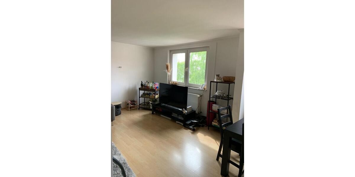 Dachgeschoßwohnung Bielefeld - 3.5 Zimmer, 110 m&sup2;, 1.100&euro; | Angebot:24418428