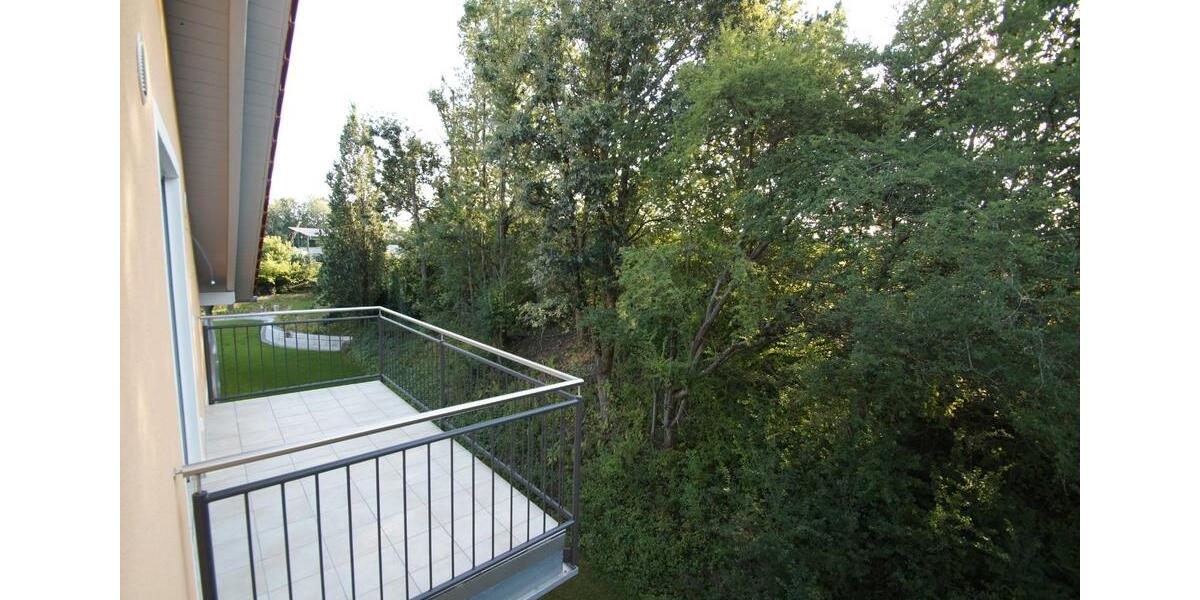 Dachgeschoßwohnung Vilshofen an der Donau - 2 Zimmer, 75 m&sup2;, 735&euro; | Angebot:26131697