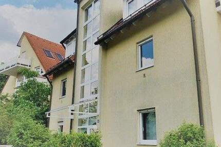 IN REICHELSDORF - WIRD EINE WOHNUNG IM 1. OG FREI 3 zimmer