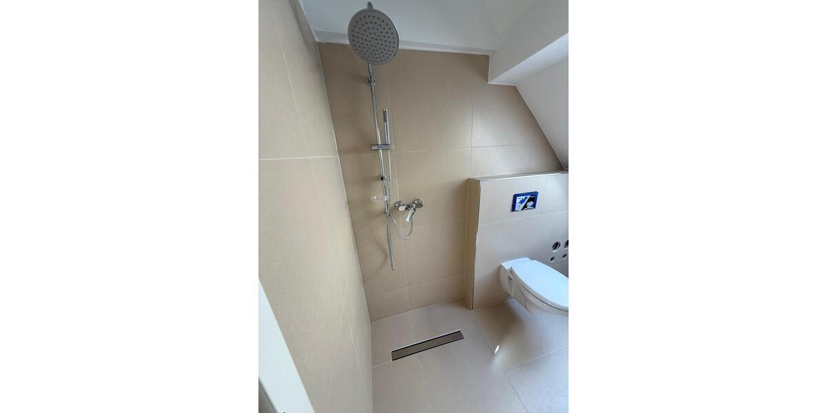 Dachgeschoßwohnung Bingen am Rhein - 2 Zimmer, 70 m&sup2;, 750&euro; | Angebot:26494545