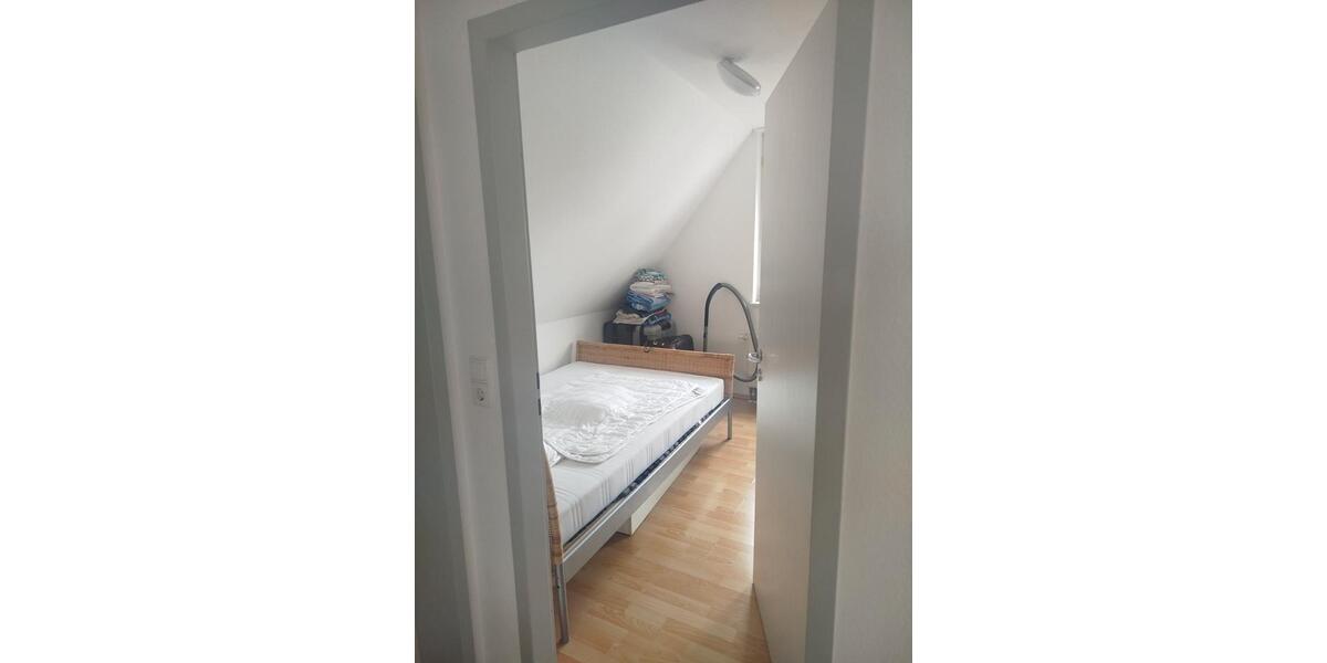 Wohnen auf Zeit Friedrichshafen - 1 Zimmer, 130 m&sup2;, 600&euro; | Angebot:26257792