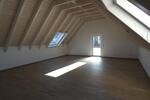 Dachgeschoßwohnung Finningen - 3 Zimmer, 126 m&sup2;, 820&euro; | Angebot:24865096