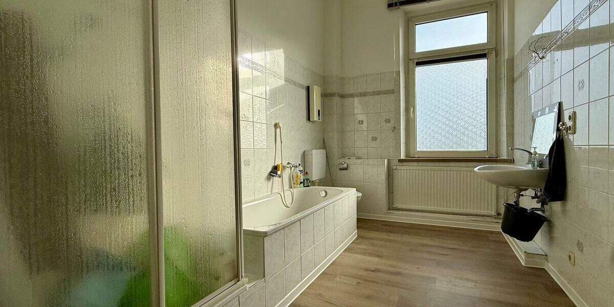 Etagenwohnung Linnich - 3 Zimmer, 81 m&sup2;, 700&euro; | Angebot:24687738