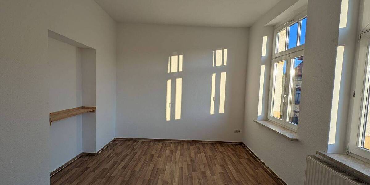 Etagenwohnung Kahla - 3 Zimmer, 86 m&sup2;, 645&euro; | Angebot:26261299