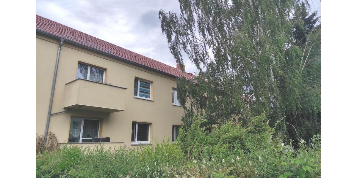 Erdgeschoßwohnung Leuna - 3 Zimmer, 59 m&sup2;, 357&euro; | Angebot:25073333