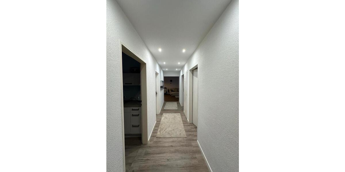 Etagenwohnung Grenzach-Wyhlen Wyhlen - 4 Zimmer, 92 m&sup2;, 1.300&euro; | Angebot:26448468