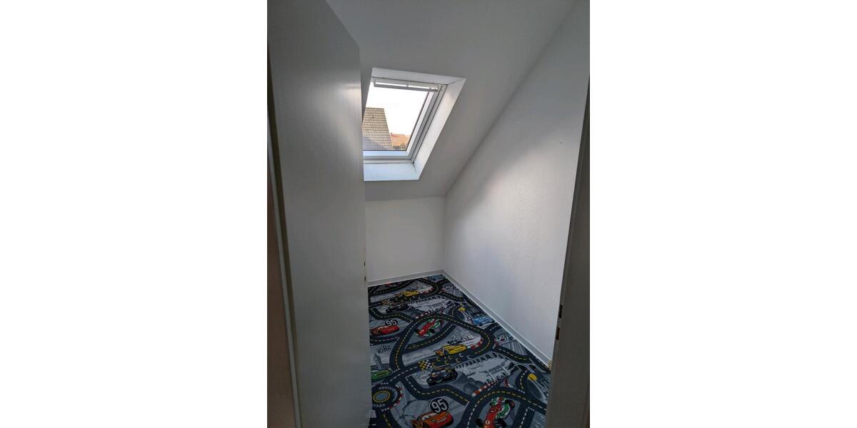 Dachgeschoßwohnung Wiesmoor - 2 Zimmer, 80 m&sup2;, 550&euro; | Angebot:25924021