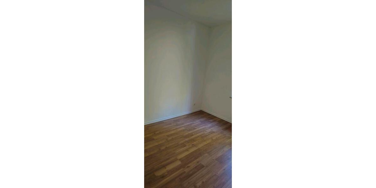 Etagenwohnung Reichenbach im Vogtland Obermylau - 4 Zimmer, 98 m&sup2;, 500&euro; | Angebot:26691497