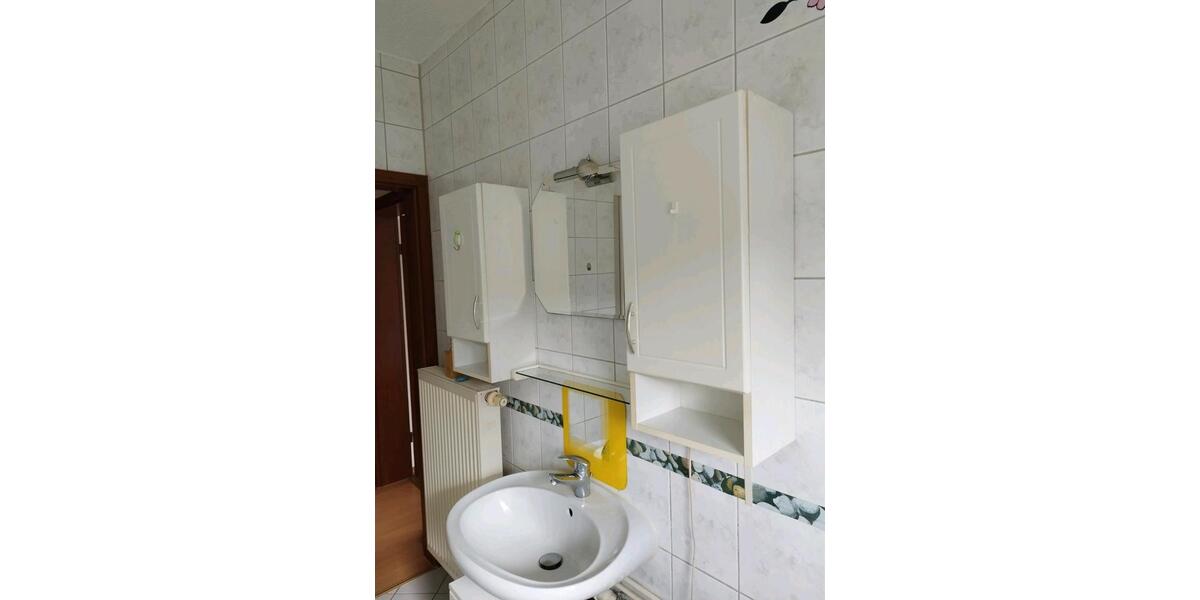 Etagenwohnung Ilmenau - 3 Zimmer, 72 m&sup2;, 450&euro; | Angebot:24702812